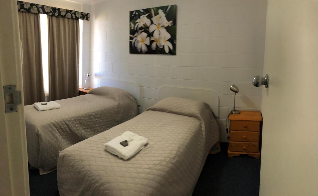 Carnarvon Gateway Motel Екстериор снимка